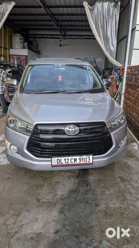 Toyota Innova Crysta 2018