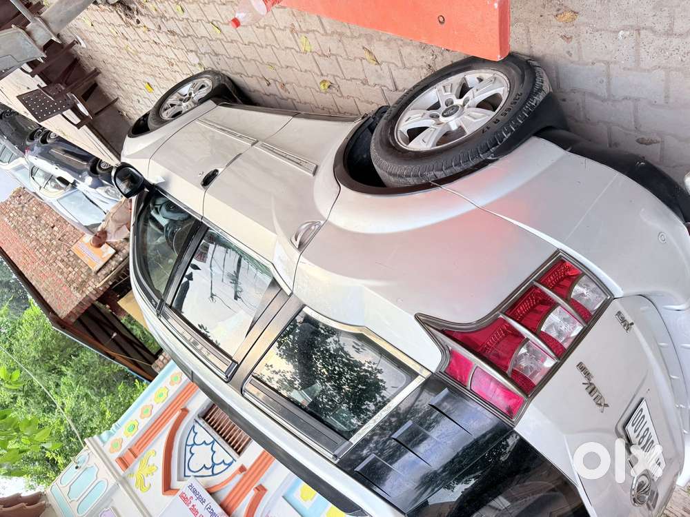 Mahindra Xuv500 W8, 2015, Diesel