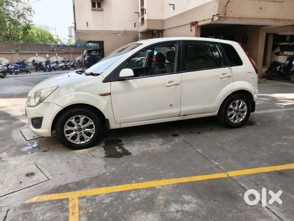 Ford Figo 1.2 Petrol 2013