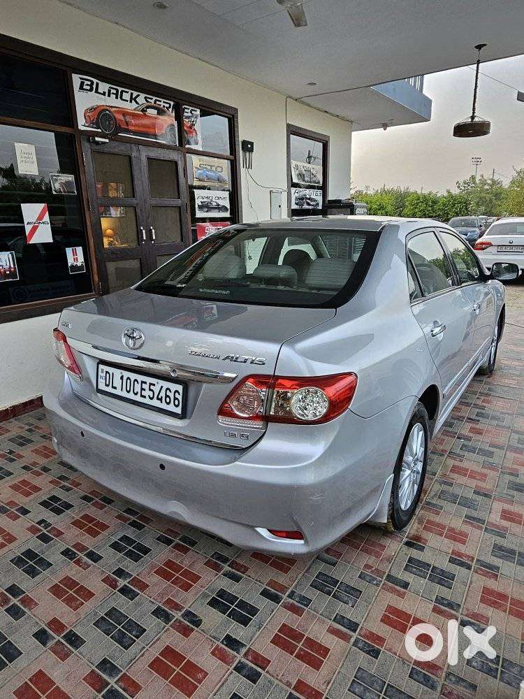 Toyota Corolla Altis G Hv At, 2013, Petrol