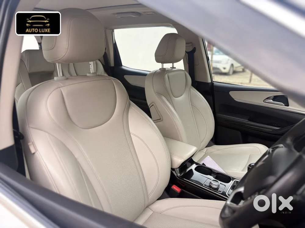 Mahindra Xuv700 2.2 Ax 7 Diesel Mt Luxury Pack Str, 2022, Diesel