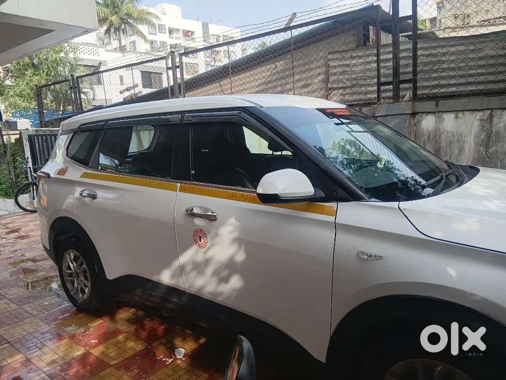 Kia Carens Clavis 2023