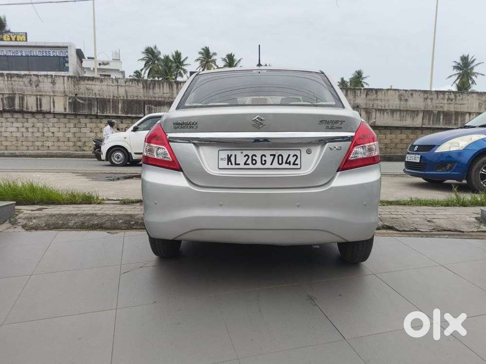 Maruti Suzuki Swift Dzire Vxi Optional, 2016, Petrol