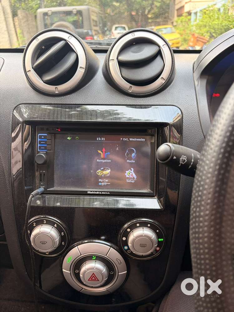 Mahindra E2o Electric 27403 Km Driven