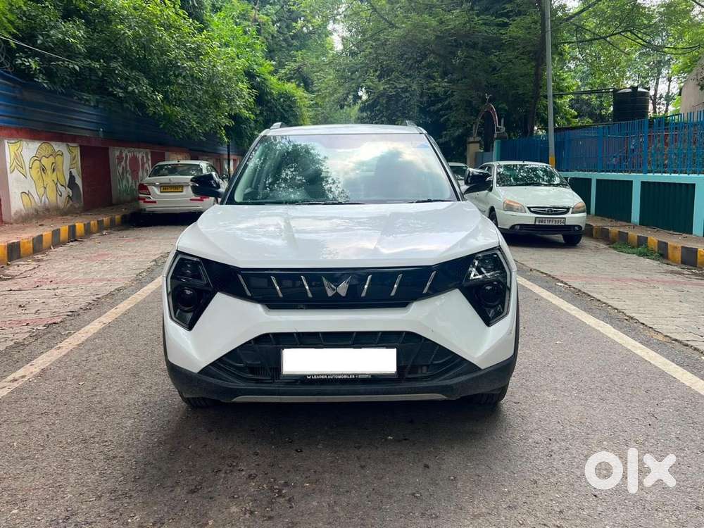 Mahindra Xuv 3xo Ax5 Pm Mt, 2024, Petrol