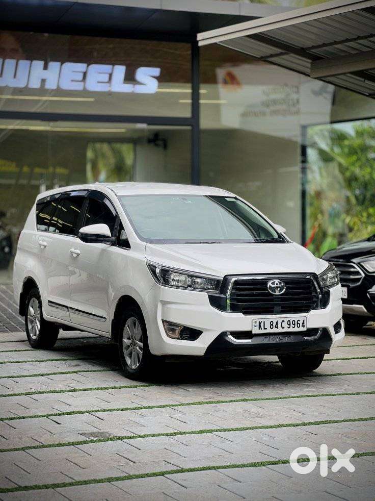 Toyota Innova Crysta 2.4 G Mt, 2019, Diesel