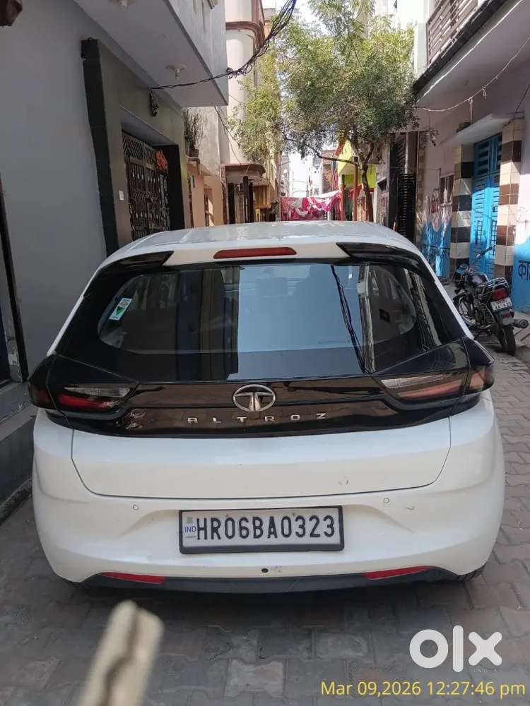 Tata Altroz 2022 Petrol 37000 Km Driven