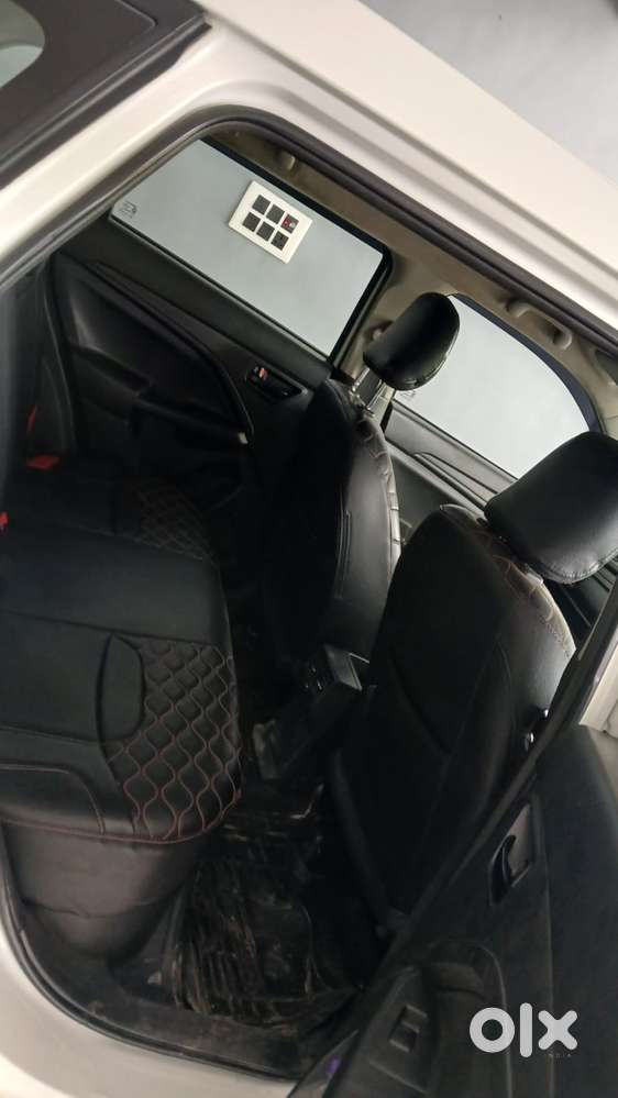 Maruti Suzuki Brezza 1.5 Lxi Cng, 2023, Cng & Hybrids
