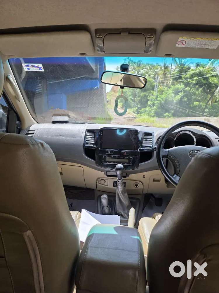 Toyota Fortuner 2010