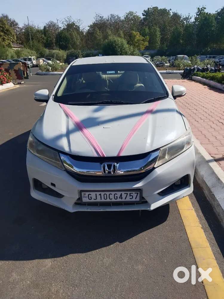 Honda City Hybrid Ehev 2016