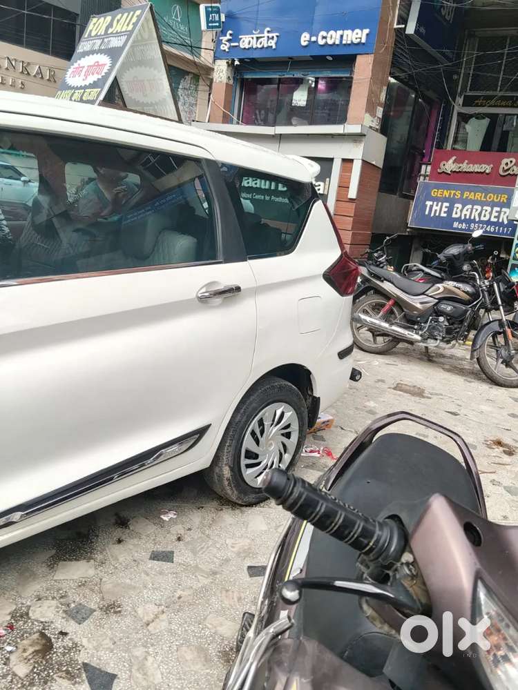 Maruti Suzuki Ertiga Vxi Cng, 2022, Cng & Hybrids