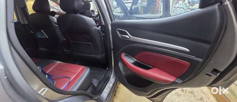 Mg Astor Savvy Red 2024