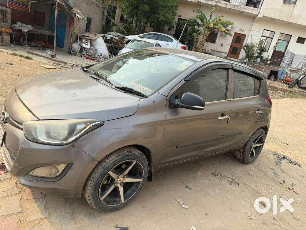 Sale Hyundai I20 Top Model , Puch Start Button With Allot Wheels.