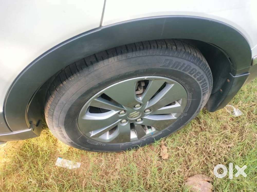 Maruti Suzuki S Cross 2016 Diesel Well Maintained