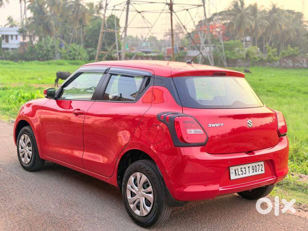Maruti Suzuki Swift 2018 Amt Vxi, 2022, Petrol