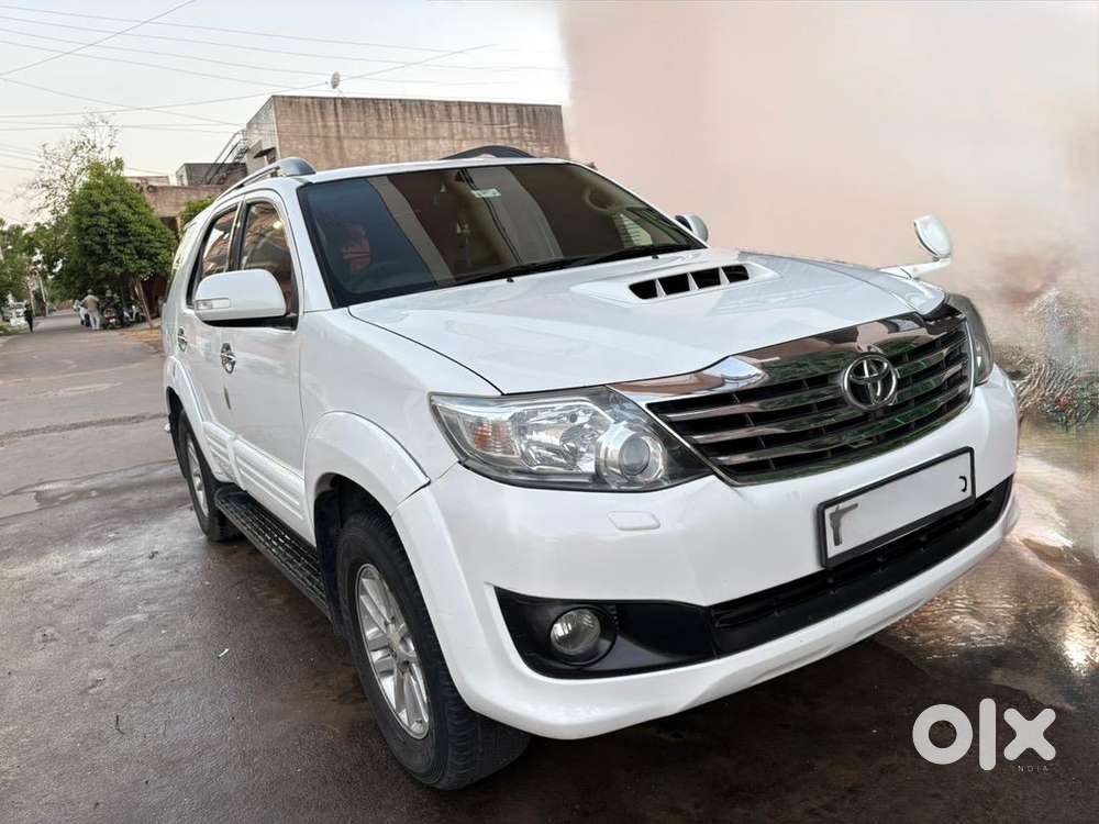 Toyota Car Diesel 2012