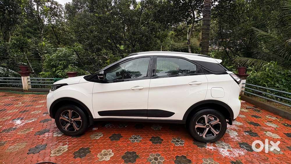 Tata Nexon Petrol 2023