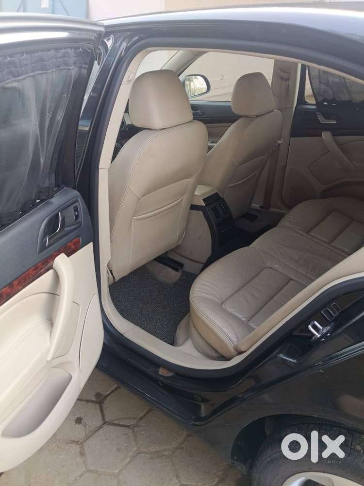 Skoda Laura Elegance 2009