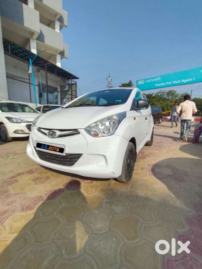 Hyundai Eon Era +, 2017, Petrol