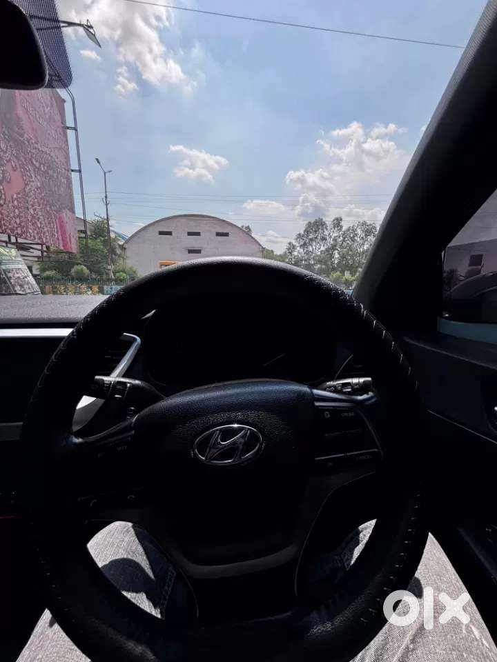 Hyundai Verna Fluidic 1.6 Vtvt Sx Opt, 2018, Petrol