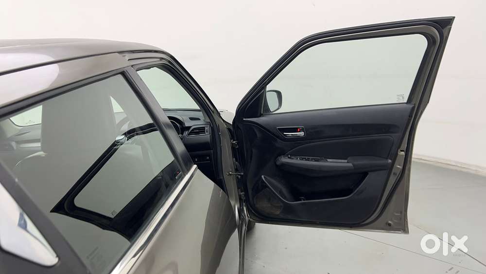 Maruti Suzuki Swift Vvt Vxi, 2022, Petrol
