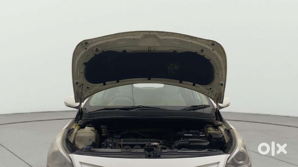 Hyundai Verna [2015-2018] Fluidic 4s 1.6 Vtvt Sx At, 2016, Petrol