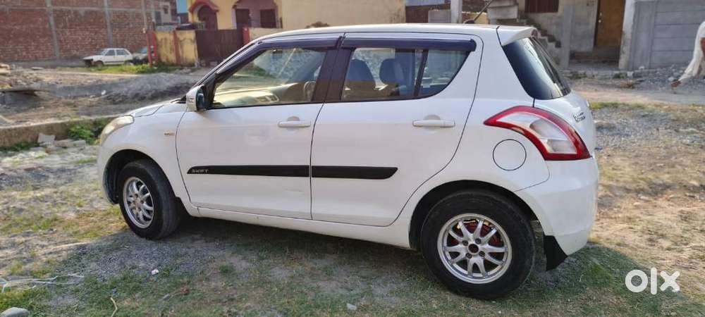 Maruti Suzuki Swift 2015 Model Ddis Vdi Well Maintained