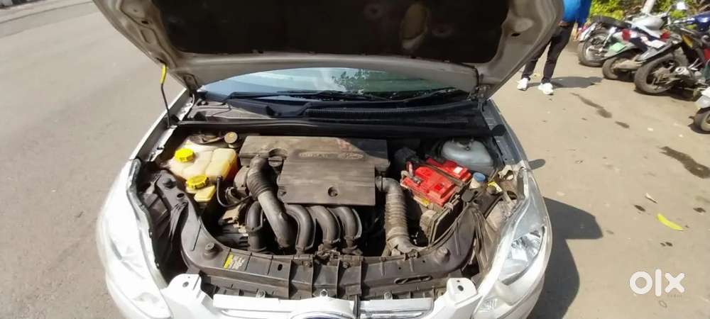 Ford Figo Petrol Titanium, 2014, Petrol