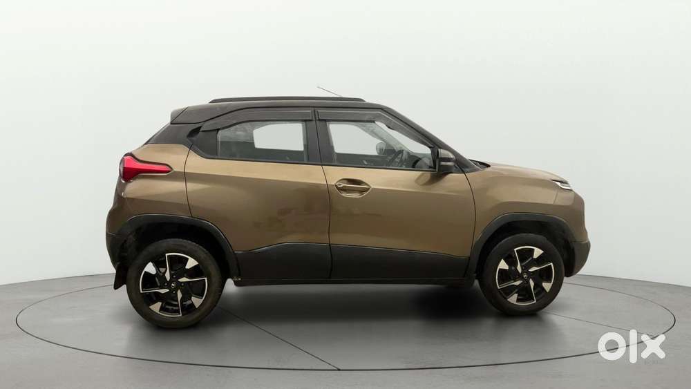 Tata Punch 1.2 Revotron Creative Amt Dual Tone, 2022, Petrol