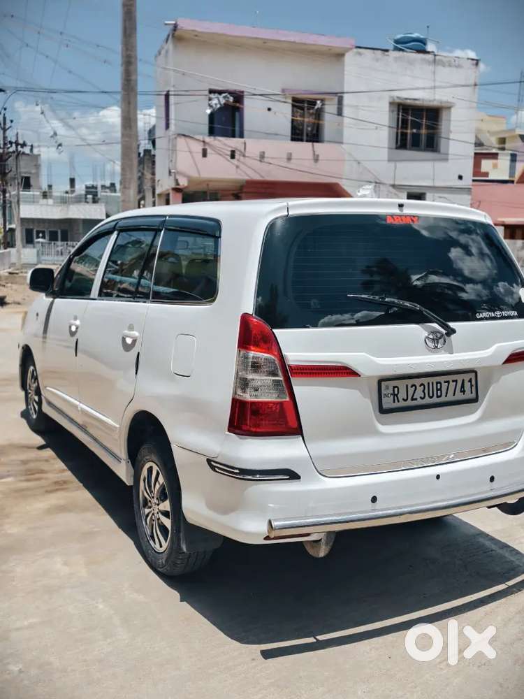 Toyota Innova 2014 Noc Available In Vellore Rto