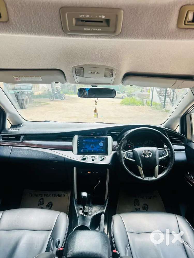 Toyota Innova Crysta 2017
