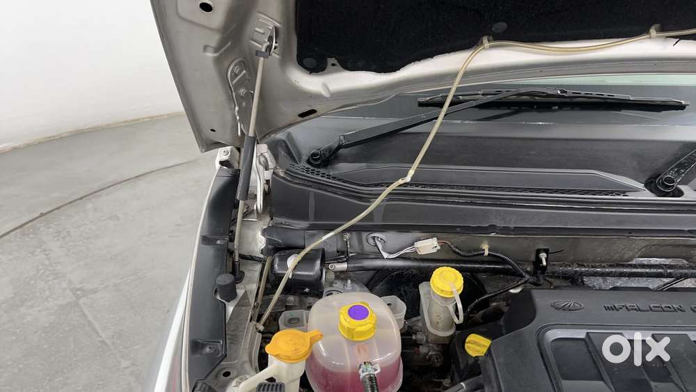 Mahindra Kuv 100 2016-2017 Mfalcon G80 K8, 2016, Petrol