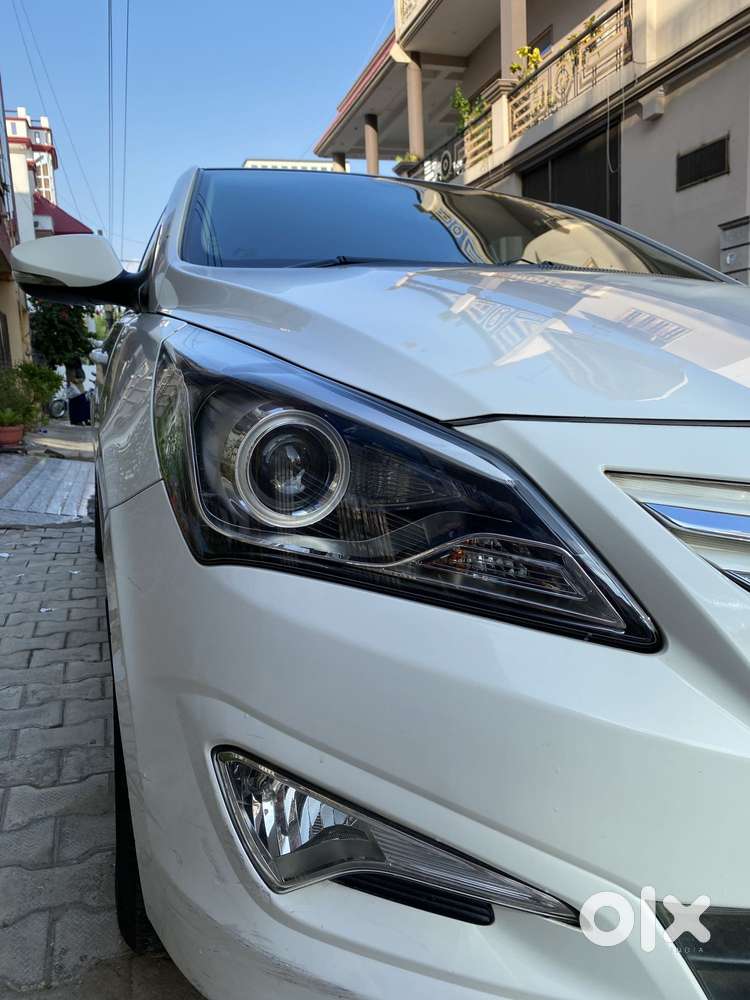 Hyundai Verna Vtvt 1.6 Sx, 2016, Petrol