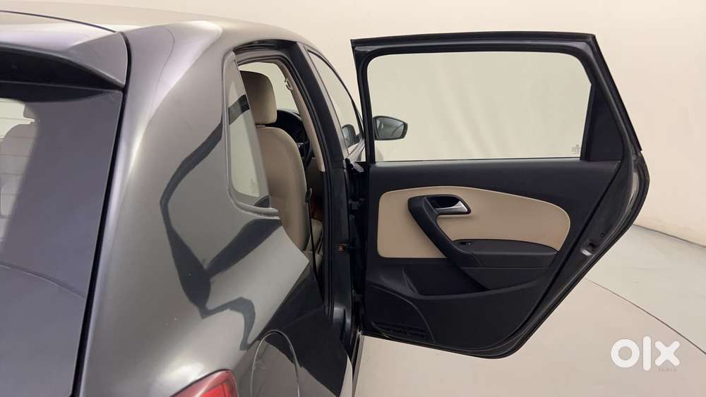 Volkswagen Polo 2009-2013 Petrol Highline 1.2l, 2016, Petrol