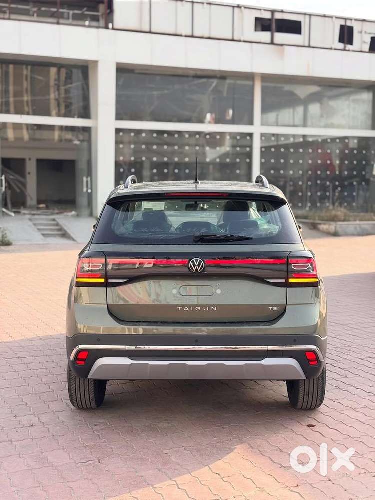 Volkswagen Petrol Manual 2026