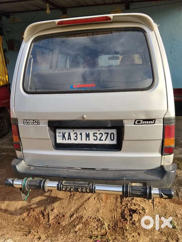 Maruti Suzuki Omni 2010
