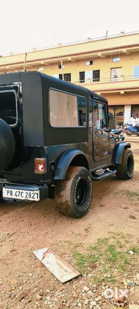 Mahindra Thar 2010 Diesel 68000 Km Driven