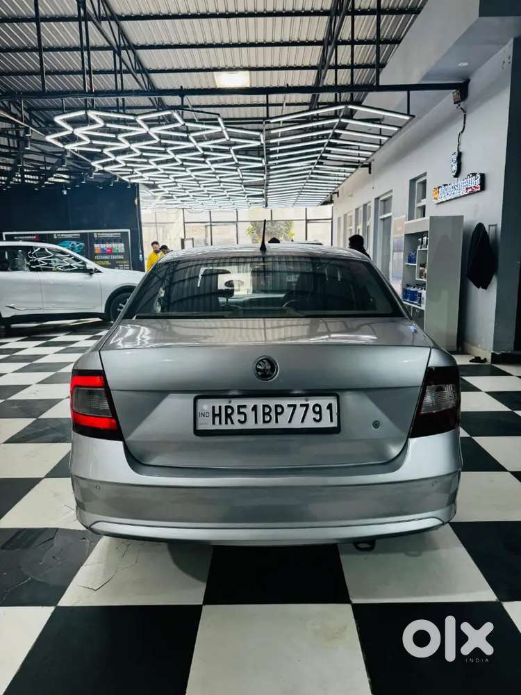 Skoda Rapid Elegance 2017 Diesel Manual