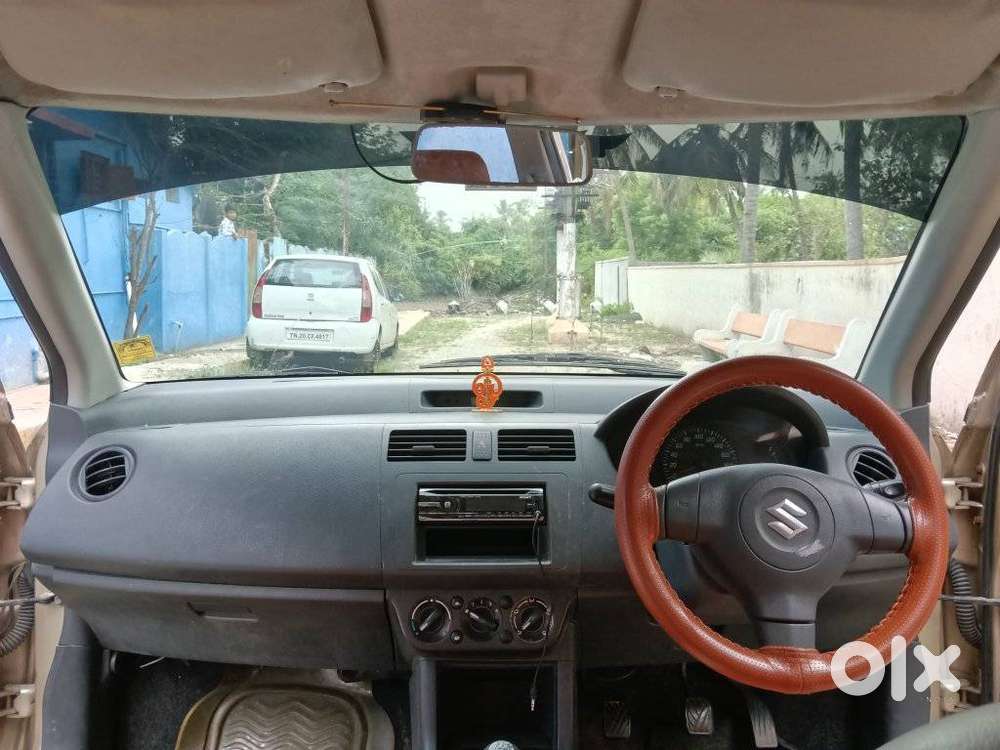 Maruti Suzuki Swift Dzire 1.2 Lxi Bsiv, 2010, Petrol