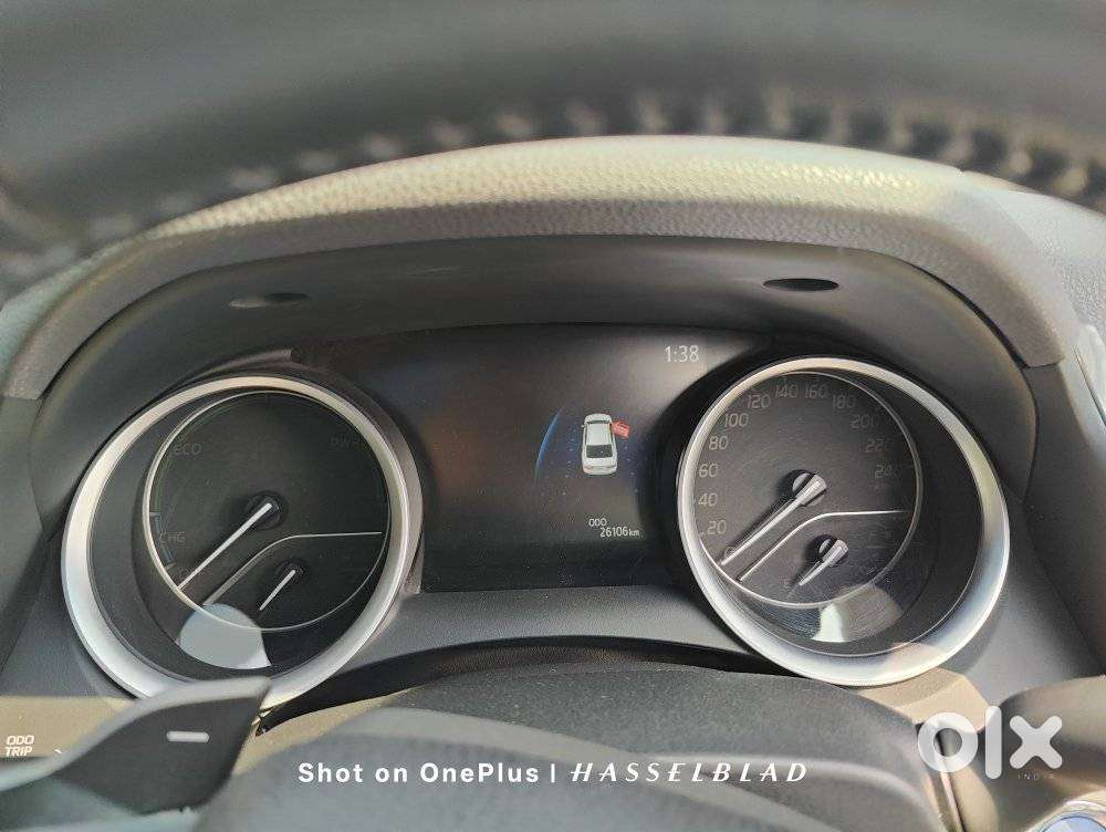 Toyota Camry Hybrid, 2024, Petrol