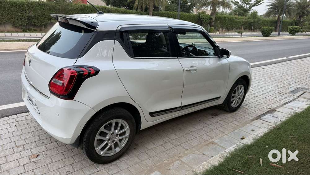 Maruti Suzuki Swift Vvt Vxi, 2021, Petrol