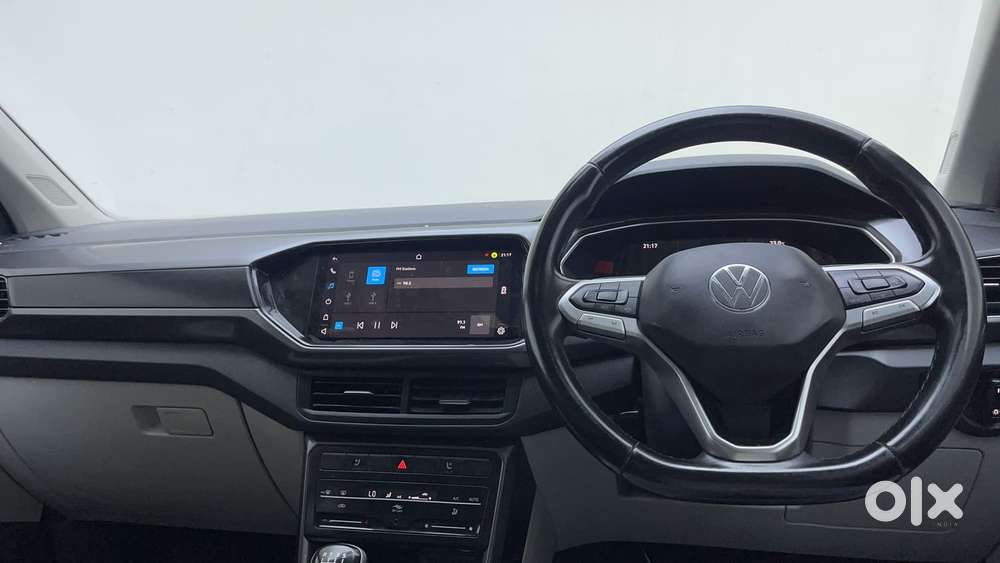 Volkswagen Taigun Topline 1.0 Tsi At (electric Seats), 2021, Petrol