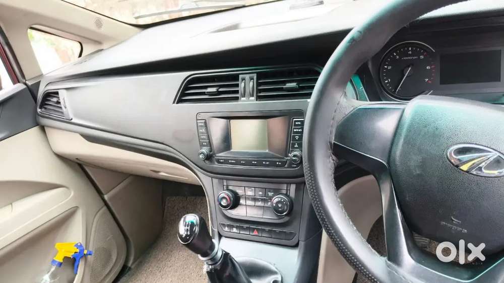 Mahindra Marazzo 1.5 M4 2018 Diesel Manual