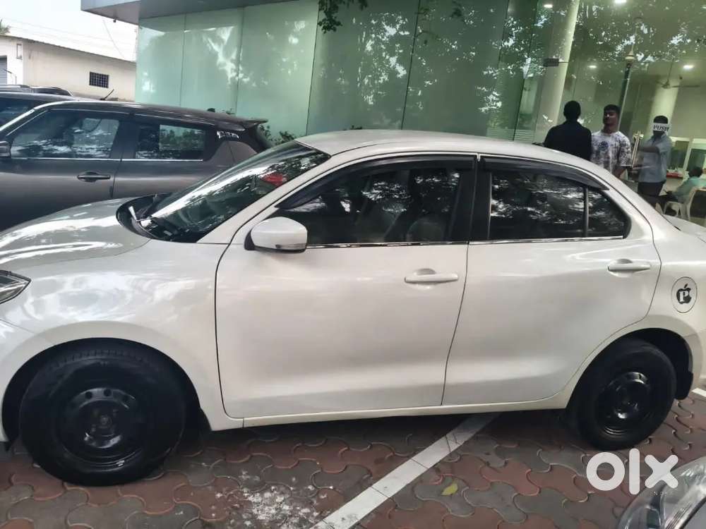 Maruti Suzuki Dzire 2021 Petrol 106000 Km Driven