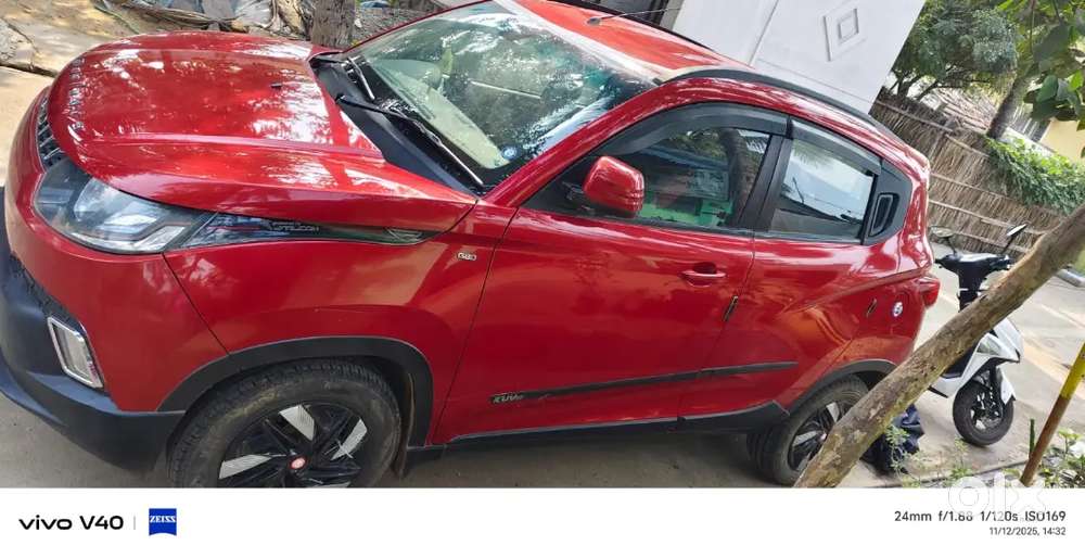 Mahindra Kuv100 Nxt 2017 Petrol 6 Str