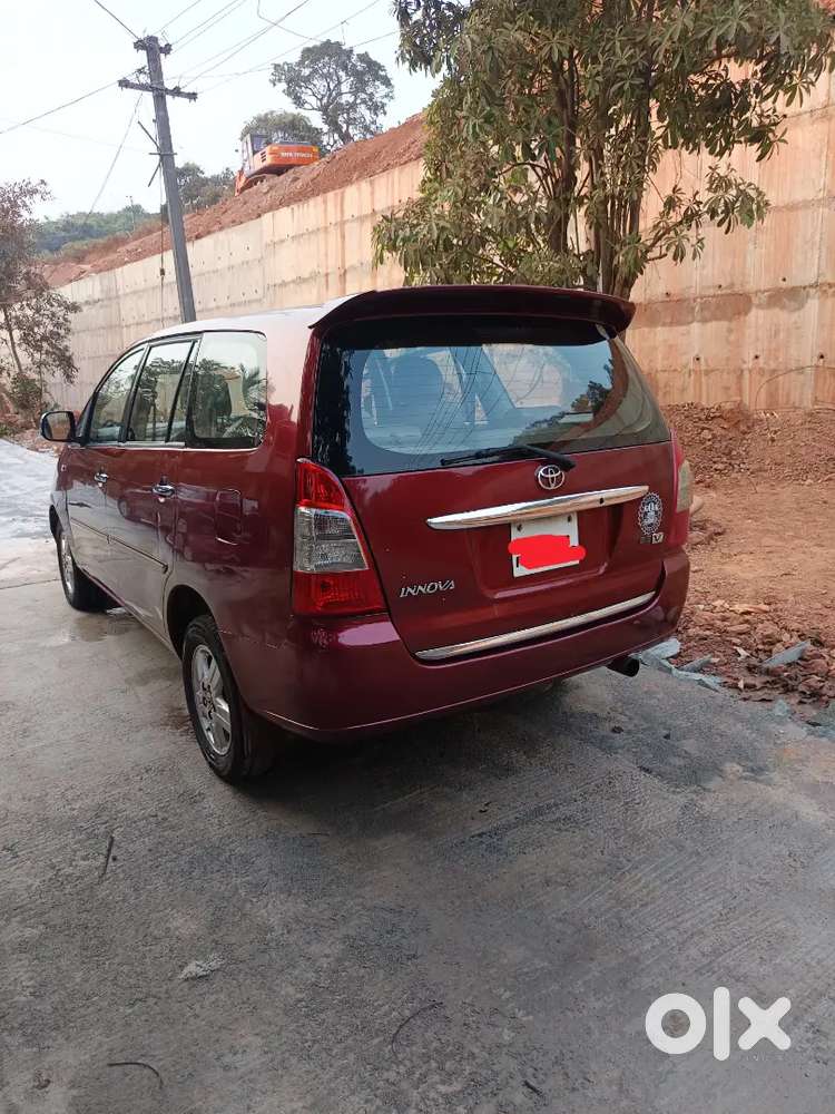 Toyota Innova 2006 Diesel Well Maintained