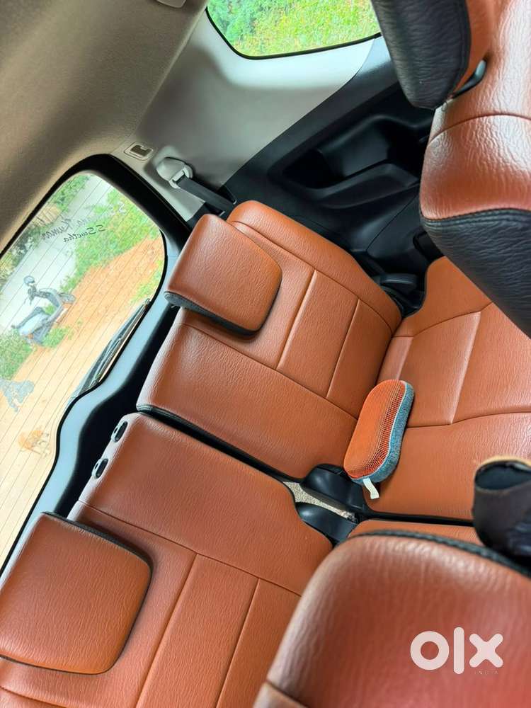 Toyota Innova Crysta 2020