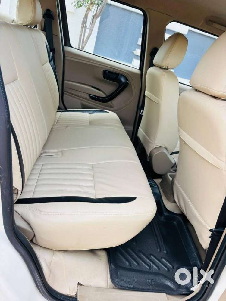 Mahindra Bolero Neo N8, 2022, Diesel