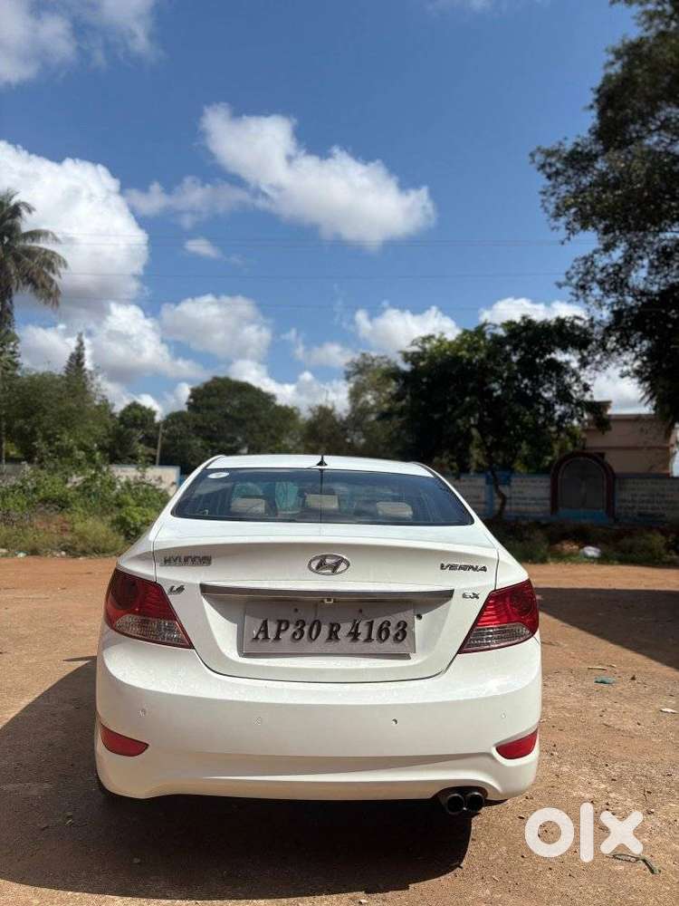 Hyundai Verna Crdi 1.6 Sx, 2013, Diesel