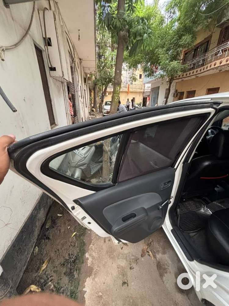 Maruti Suzuki Ritz Lxi, 2013, Cng & Hybrids